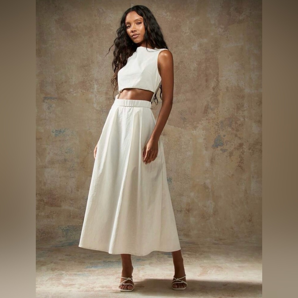 MISSGUIDED Elegant White Women's Skirt
